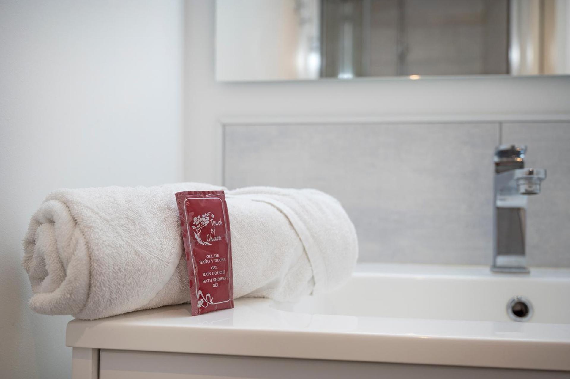 Dolmen Adrien 5 Apartment Tours Bagian luar foto